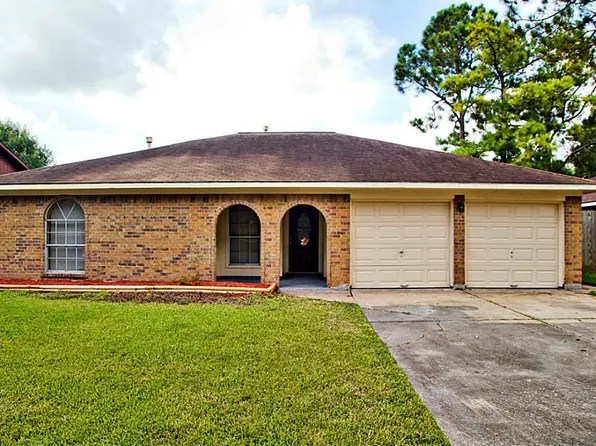 4804 Fairshire St, Pasadena, TX 77505