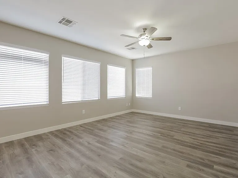 7866 Harp Tree St — Photo 4