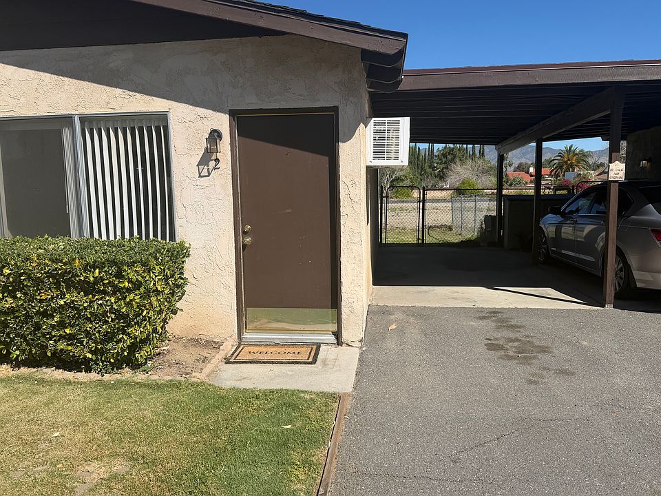 1st image of 150 N Hemet St #2