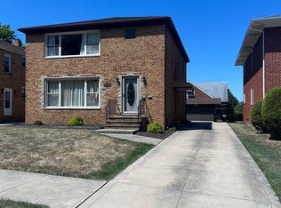 6336 W 54th St #1, Parma, OH 44129