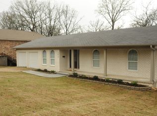 1917 Osage Dr, North Little Rock, AR 72116