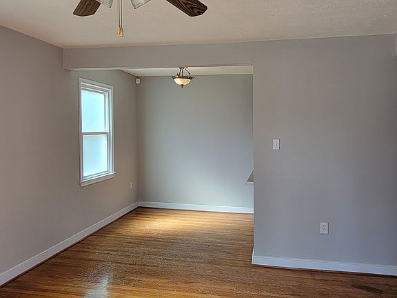 2nd image of 406 Crescent Ave