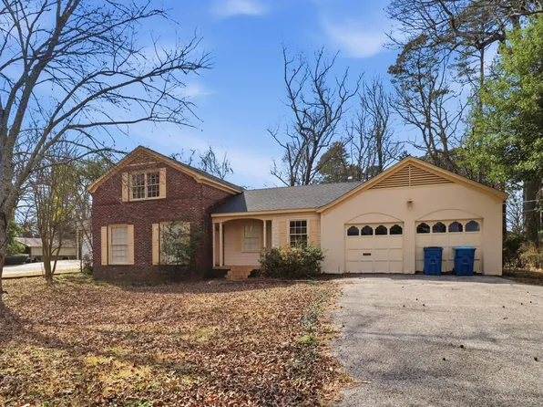 2815 Acadia St, Marshall, TX 75672