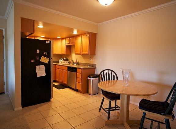 4th image of 3751 37th St Unit 10