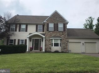 30 Annette Dr, Royersford, PA 19468