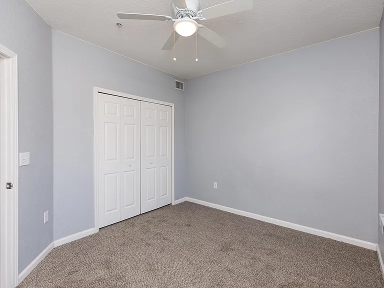 10075 Gate Pkwy N #405 — Photo 14