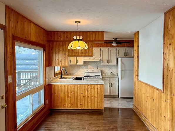 115 Church St N #1, Parry Sound, ON P2A 1Z7