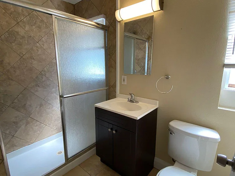 402 S Sycamore St #402 — Photo 12