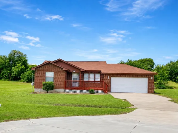 707 Doris Ln, Gunter, TX 75058