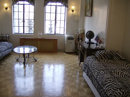 Rented by City Connections Realty | media 24