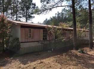 71 Morning Glory Rd, Swainsboro, GA 30401