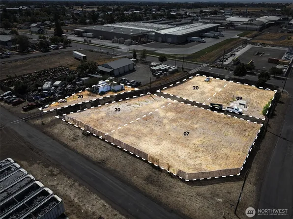 1042 N 13th Street, Walla Walla, WA 99362