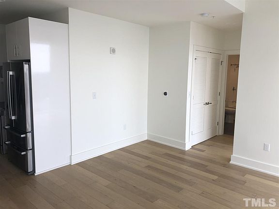 2nd image of 110 Corcoran St #2108