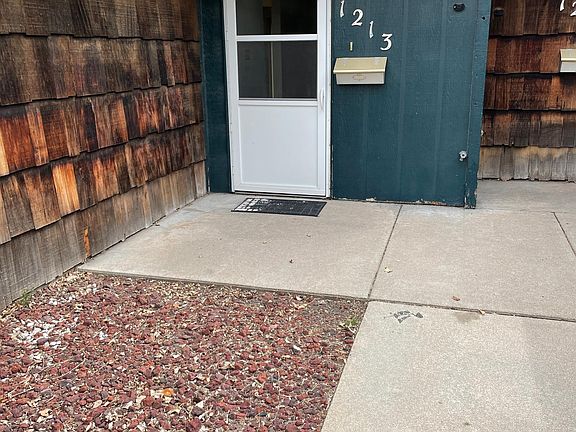 2nd image of 1213 S Willow St