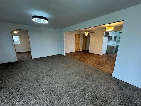 4th image of 230 S Thayer Avenue