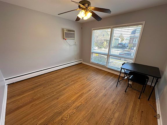 2nd image of 717 Hudson Ave #1