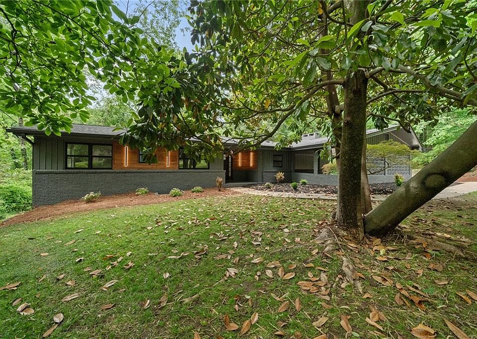 1st image of 4206 Lake Laurel Dr SE