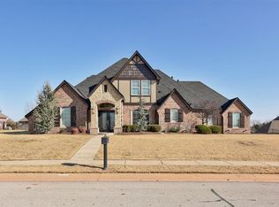 22908 Crab Orchard Dr, Edmond, OK 73025