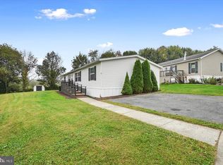 5 Pheasant Dr, Kutztown, PA 19530