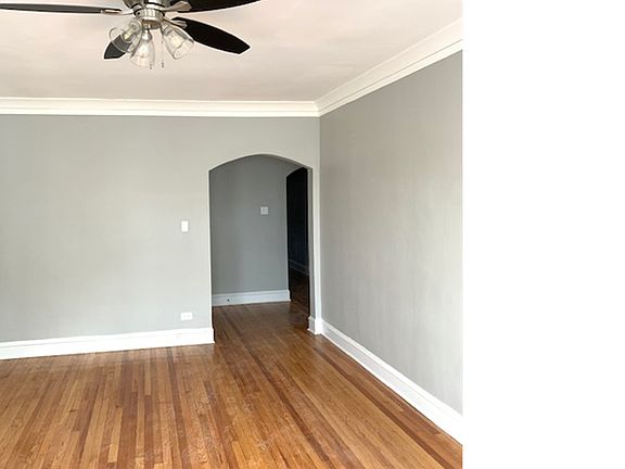 3rd image of 7236 S University Ave #1