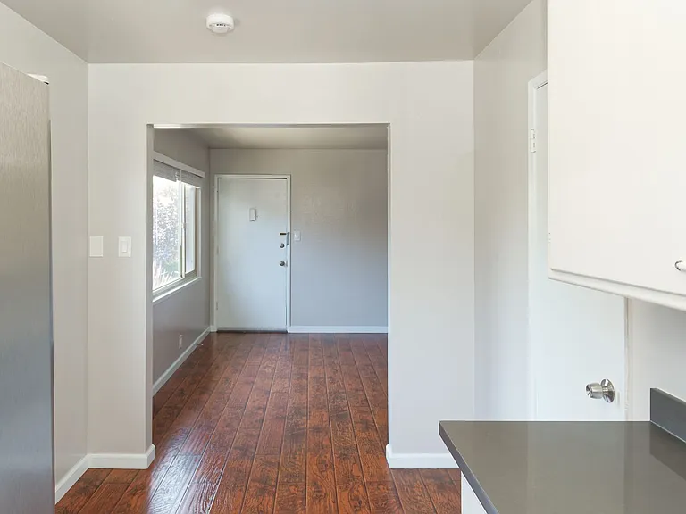 3405 Dimond Ave — Photo 20