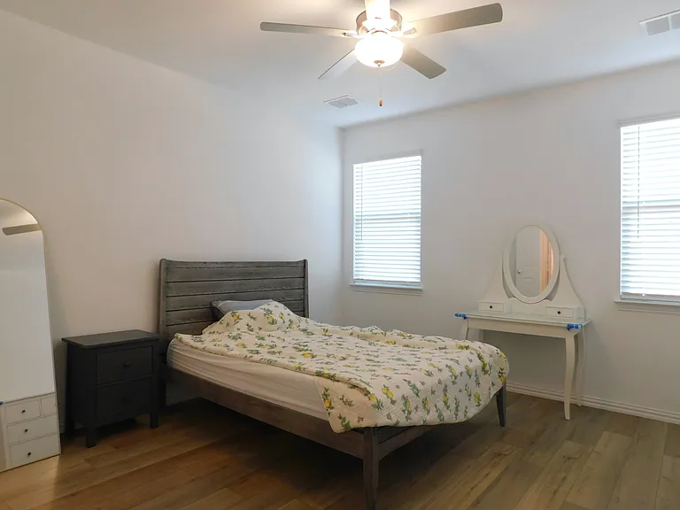 3500 Kingsview Dr — Photo 13