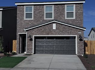 1808 Mohave Rd S, Madera, CA 93636