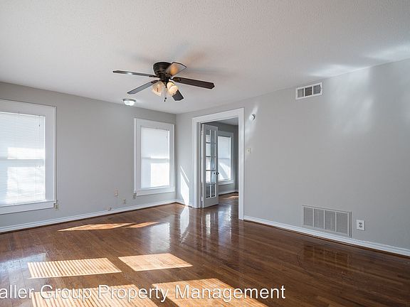 3rd image of 5303 E Side Ave APT D