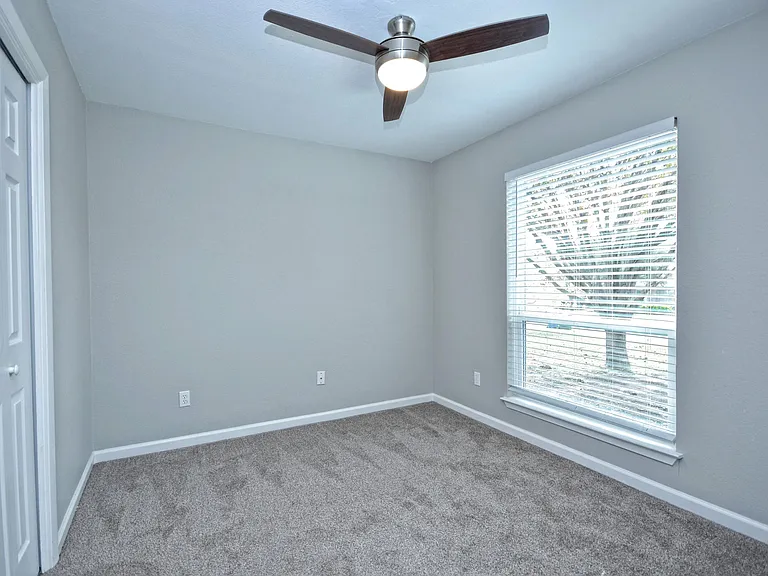 2302 Fuzz Fairway #B — Photo 16