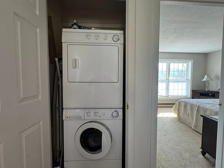 158 Riverside Hts #Townhouse 7 — Photo 14