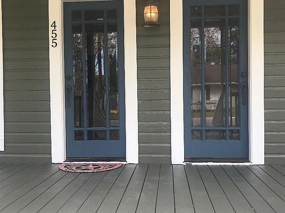 3rd image of 455 Smith St