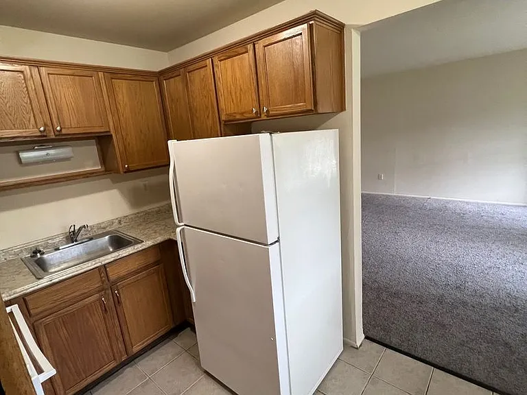 16435 E Twelve Mile Rd — Photo 48
