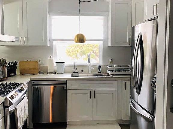 4th image of 3625 Kalsman Dr Unit 4