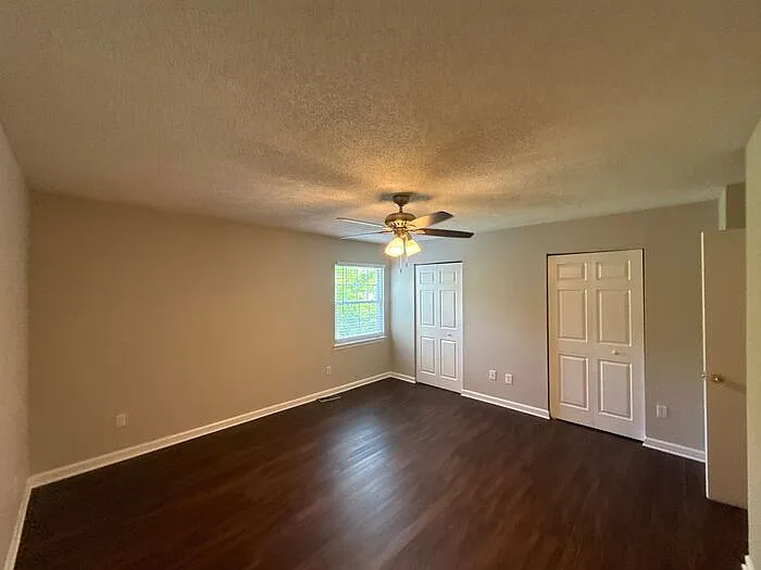 11016 Hunter Trail Ln — Photo 7