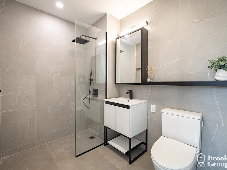3009 Avenue I #5I — Photo 13
