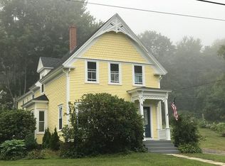 51 Bridge St, Topsham, ME 04086