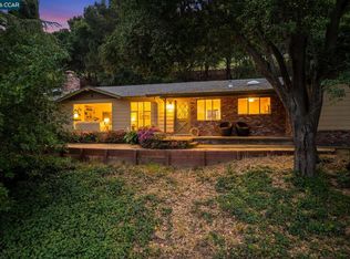 6 Lucille Way, Orinda, CA 94563
