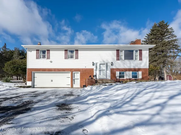 584 Mountain View Ests, South Montrose, PA 18801