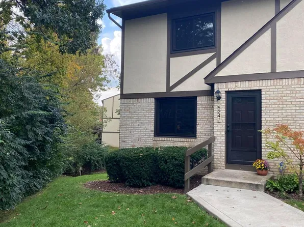 5241 Wood Run Blvd #85, Columbus, OH 43220