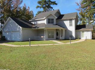 3409 Thicket Dr, Pine Bluff, AR 71603