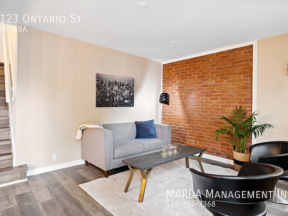 3rd image of 2123 Ontario St