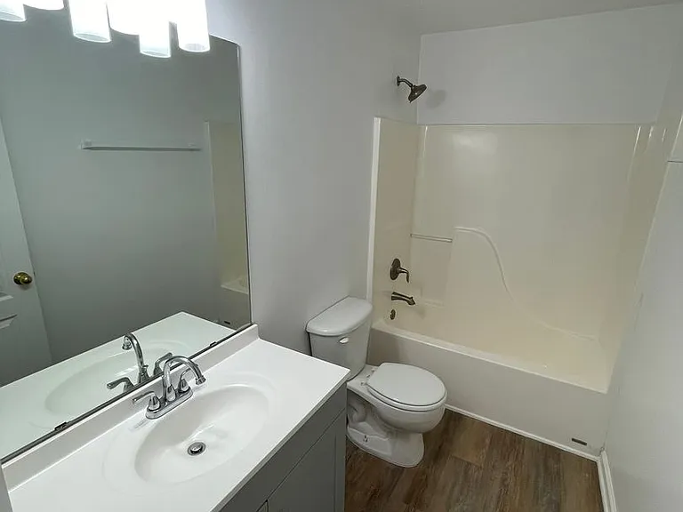 191 Blake Ave — Photo 15