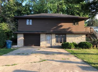 331 W Waverly St, Morris, IL 60450