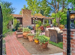13405 Tiara St, Van Nuys, CA 91401