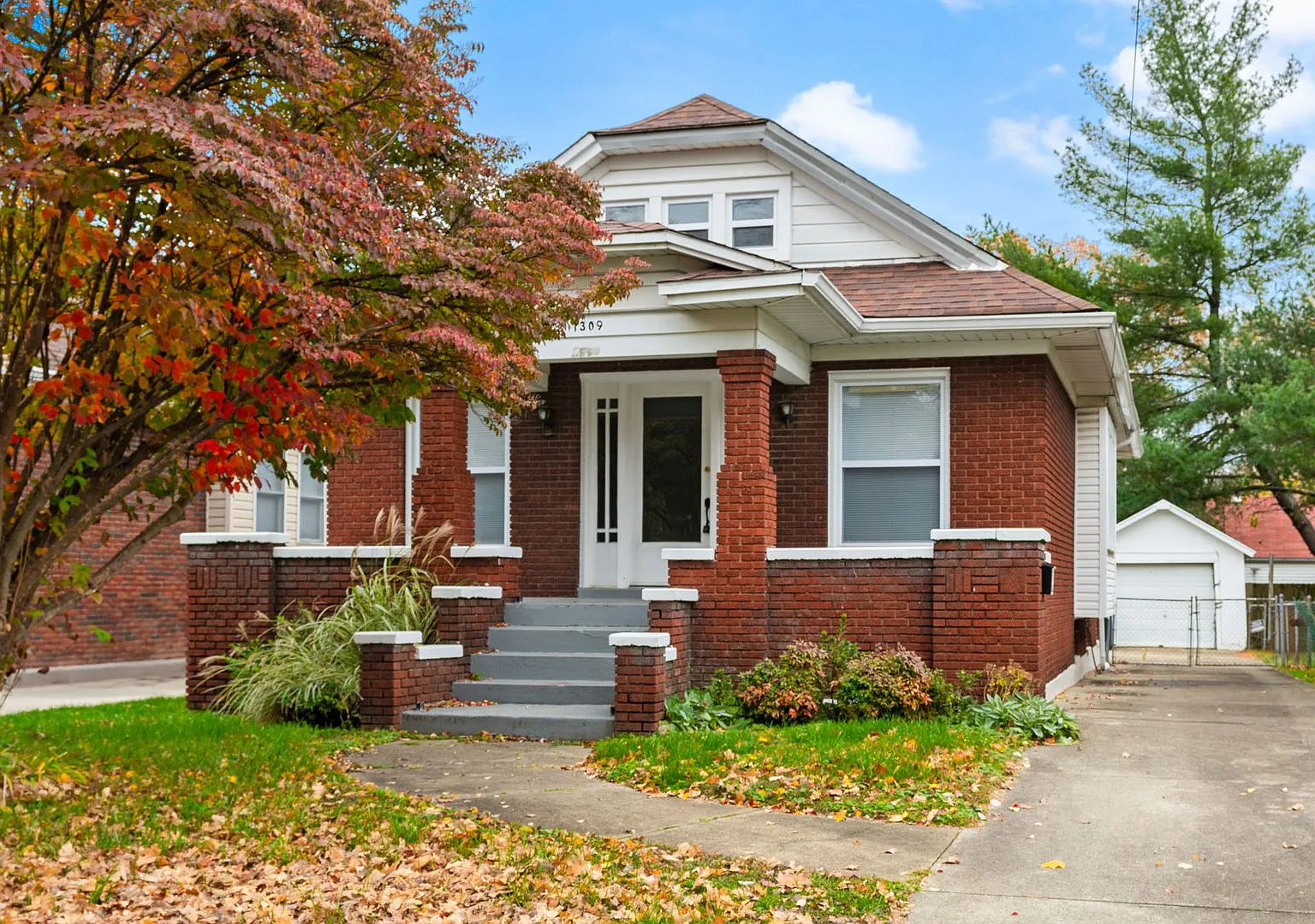 3 Bedroom House Off Eastern Parkway — Photo 1