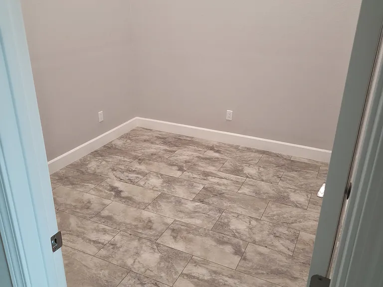 13507 Samantha Ave — Photo 13