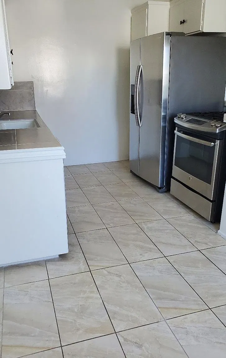 2 bed, 1300 sqft, $3,490 — Photo 4