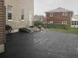 82 Westervelt Pl #1R, Lodi, NJ 07644