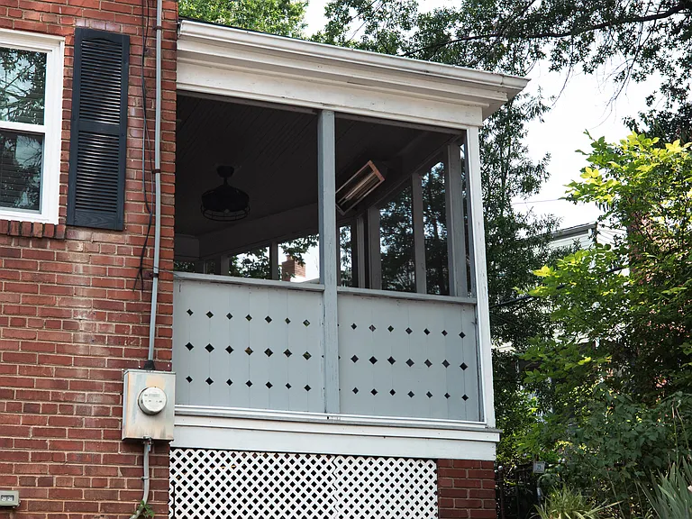 Central Ave SE — Photo 1