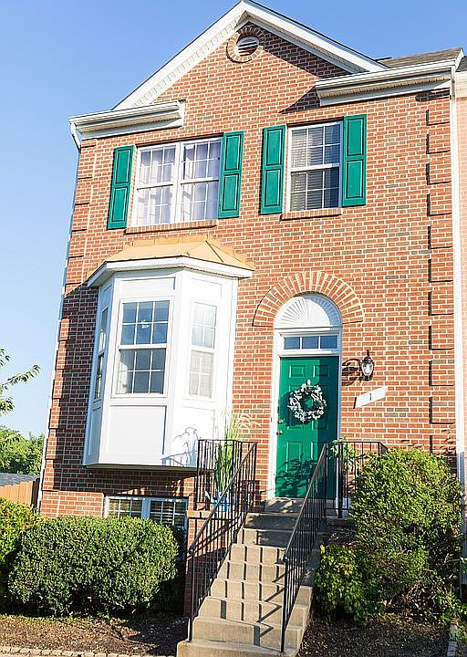 1st image of 1 Townes Pl
